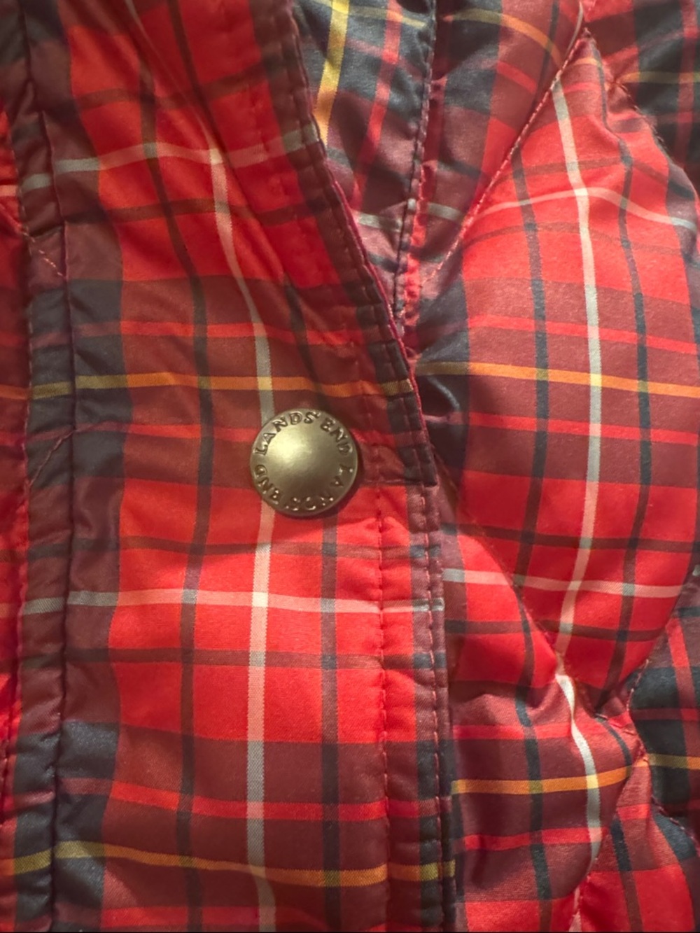 Lands’ End Plaid Puffer Vest - Picture 2 of 7